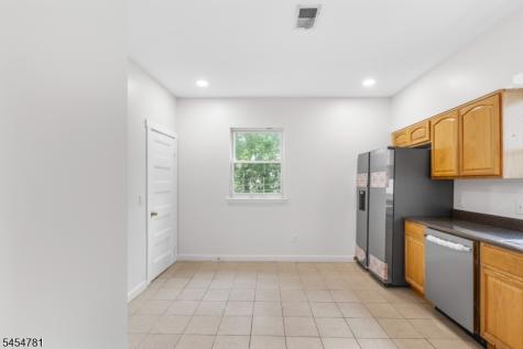 35 N 16th Street East Orange NJ 07017