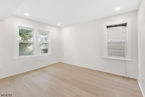35 N 16th Street East Orange NJ 07017