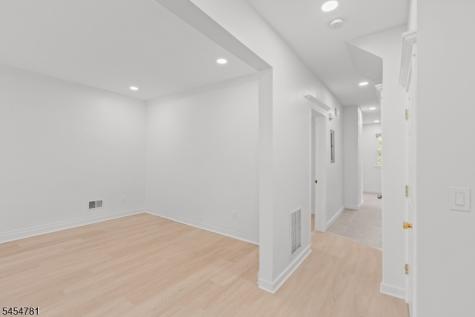 35 N 16th Street East Orange NJ 07017