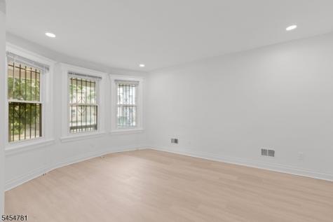 35 N 16th Street East Orange NJ 07017