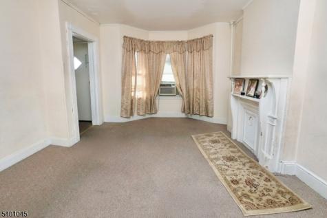 22 Kensington Place East Orange NJ 07017