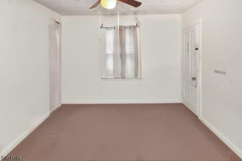 22 Kensington Place East Orange NJ 07017