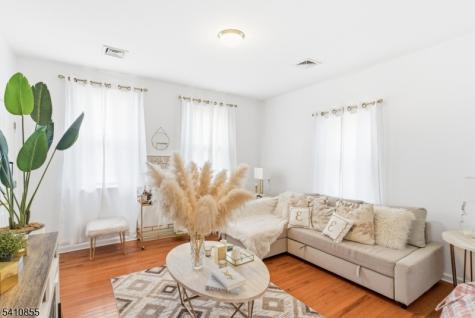 135 Dixon Avenue Paterson NJ 07501