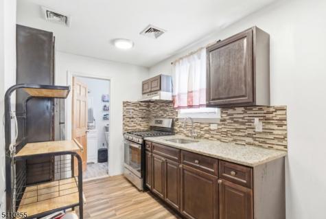 135 Dixon Avenue Paterson NJ 07501