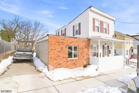 135 Dixon Avenue Paterson NJ 07501
