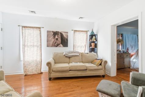 135 Dixon Avenue Paterson NJ 07501