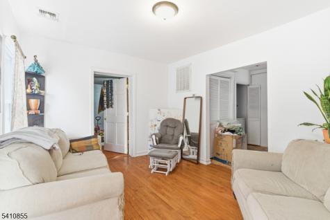 135 Dixon Avenue Paterson NJ 07501