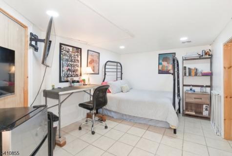 135 Dixon Avenue Paterson NJ 07501