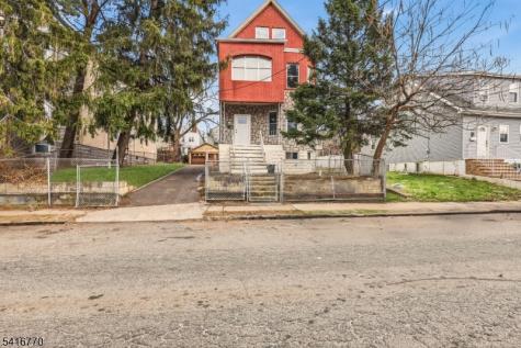 166 Maple Avenue Irvington NJ 07111