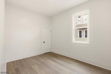 166 Maple Avenue Irvington NJ 07111