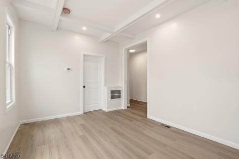166 Maple Avenue Irvington NJ 07111