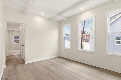 166 Maple Avenue Irvington NJ 07111