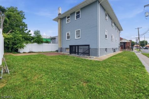 1134 Rivington Street Roselle NJ 07203