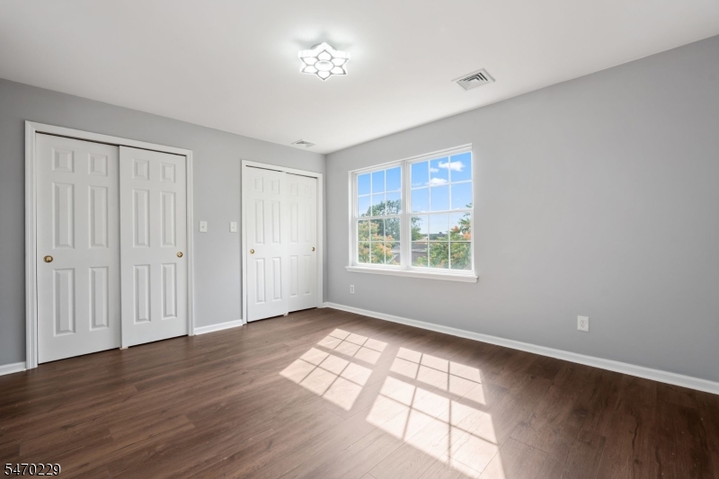 725 S 19th Street Newark NJ 07103