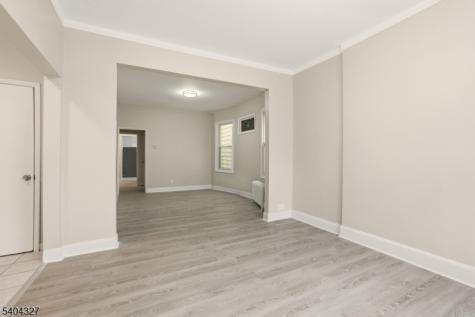 221 Wilkinson Avenue Jersey City NJ 07305