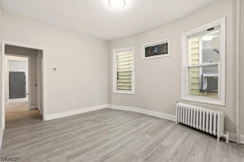 221 Wilkinson Avenue Jersey City NJ 07305