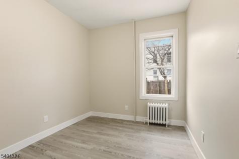221 Wilkinson Avenue Jersey City NJ 07305