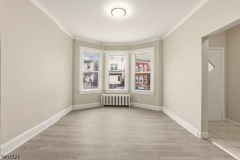221 Wilkinson Avenue Jersey City NJ 07305
