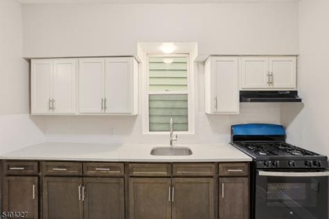 221 Wilkinson Avenue Jersey City NJ 07305