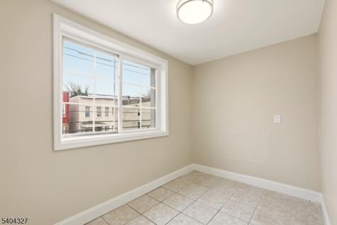 221 Wilkinson Avenue Jersey City NJ 07305
