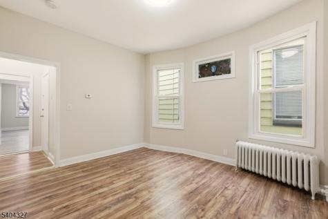 221 Wilkinson Avenue Jersey City NJ 07305