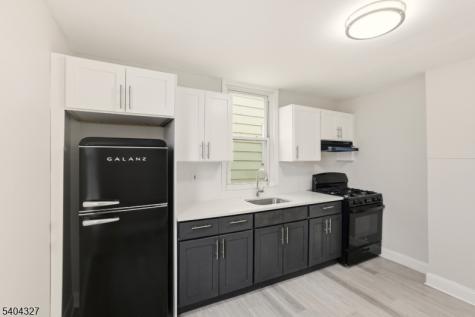 221 Wilkinson Avenue Jersey City NJ 07305