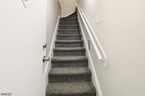 221 Wilkinson Avenue Jersey City NJ 07305