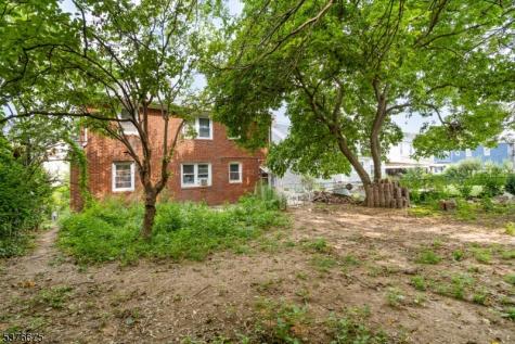 794 Stuyvesant Avenue Irvington NJ 07111