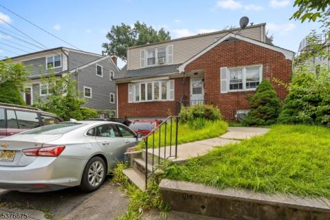 794 Stuyvesant Avenue Irvington NJ 07111