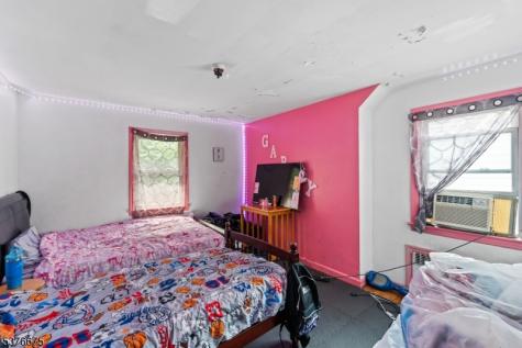 794 Stuyvesant Avenue Irvington NJ 07111