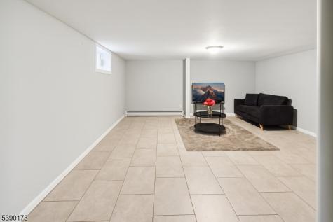 55 Morris Street East Orange NJ 07017