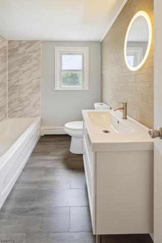 55 Morris Street East Orange NJ 07017