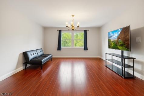 55 Morris Street East Orange NJ 07017