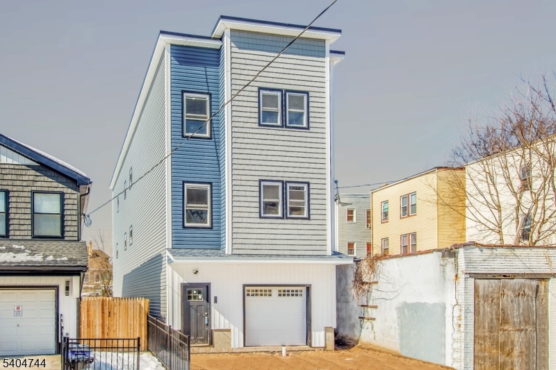 39 Ellis Avenue Irvington NJ 07111
