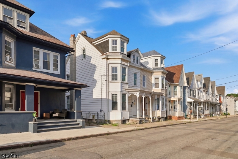 283 Mercer Street Phillipsburg NJ 08865