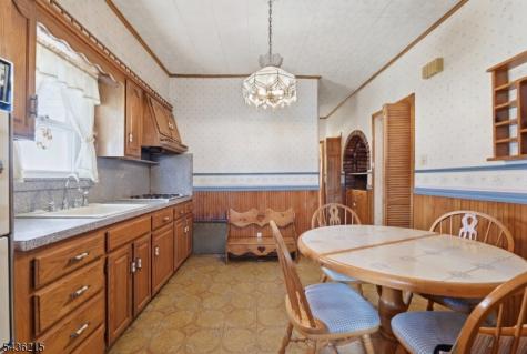 31 Division Avenue Belleville NJ 07109