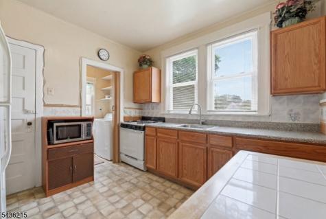 31 Division Avenue Belleville NJ 07109