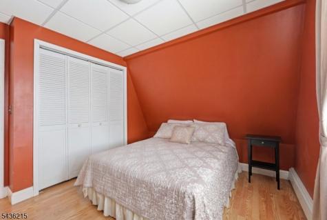 31 Division Avenue Belleville NJ 07109