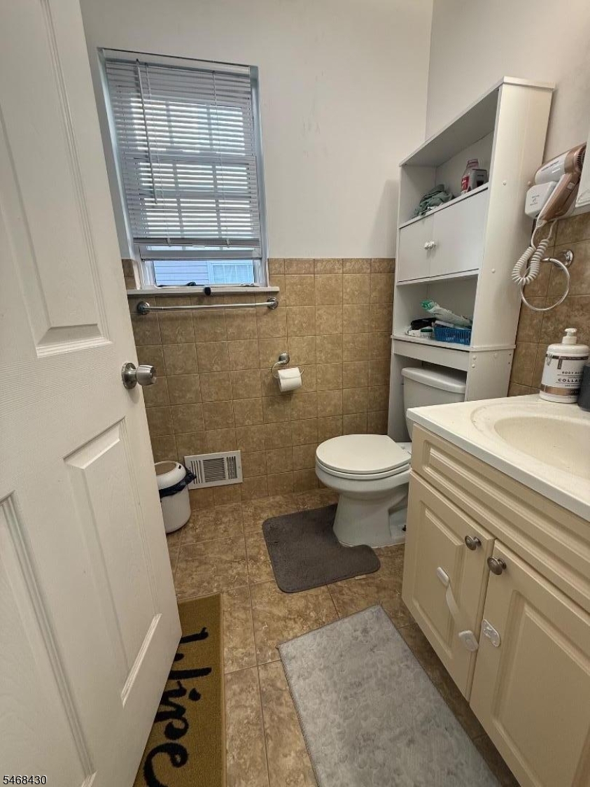 243 N 19th Street East Orange NJ 07017