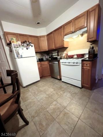 15 E Clay Avenue Roselle Park NJ 07204