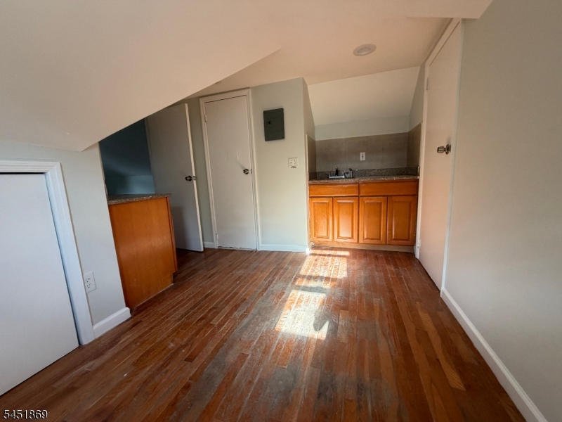 481 Hamilton Street Franklin NJ 08873