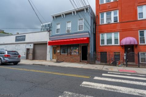 305 Summit Avenue Jersey City NJ 07306