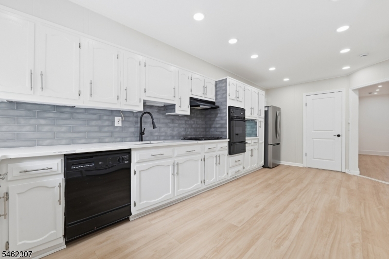 813 20TH Street Union NJ 07087