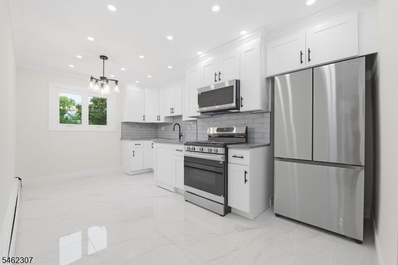 813 20TH Street Union NJ 07087