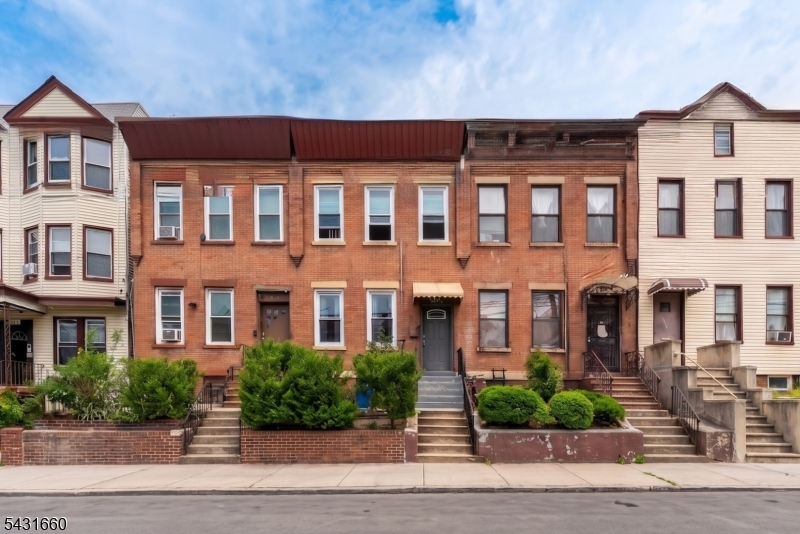 140 Clendenny Avenue Jersey City NJ 07304
