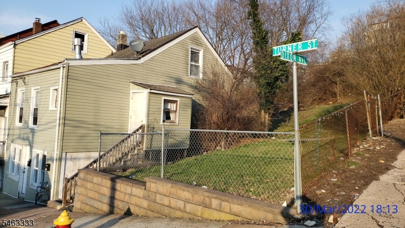 121 Turner Street Paterson NJ 07501