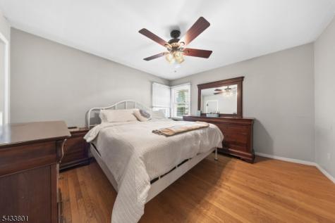 23 Homcy Place Clifton NJ 07011