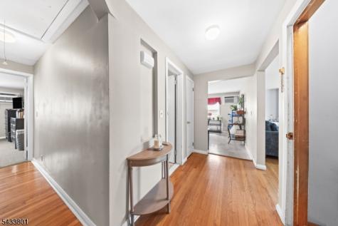 23 Homcy Place Clifton NJ 07011