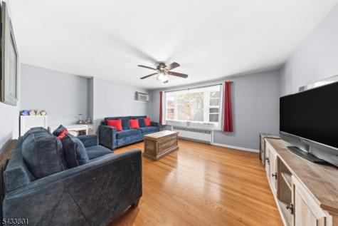 23 Homcy Place Clifton NJ 07011