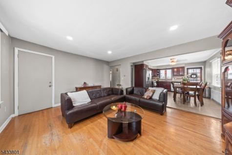 23 Homcy Place Clifton NJ 07011